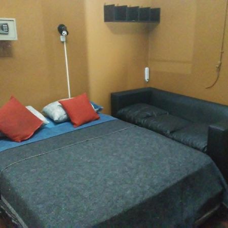 Charcas Hostel Буенос Айрес Екстериор снимка