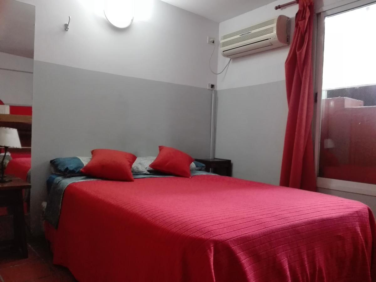 Charcas Hostel Буенос Айрес Екстериор снимка