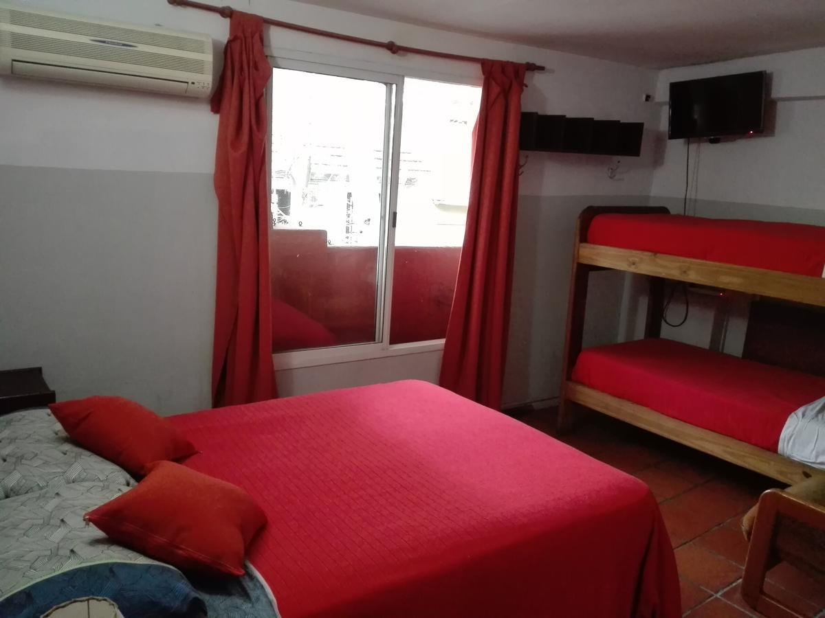 Charcas Hostel Буенос Айрес Екстериор снимка