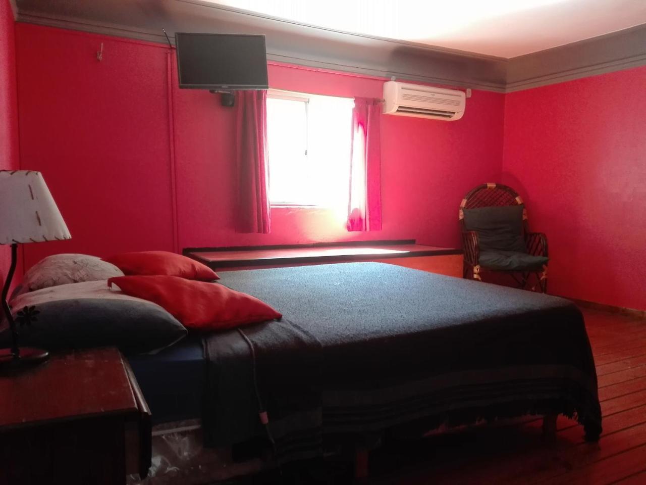 Charcas Hostel Буенос Айрес Екстериор снимка