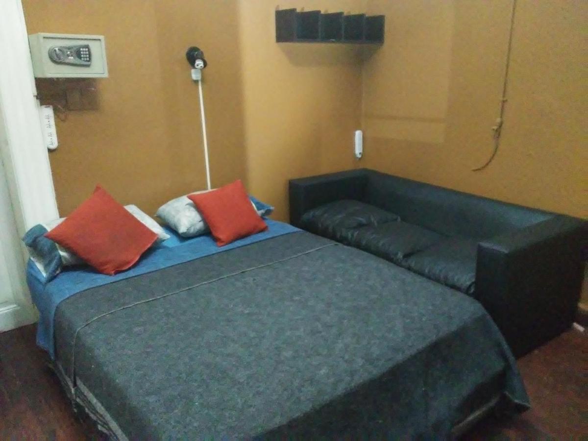 Charcas Hostel Буенос Айрес Екстериор снимка